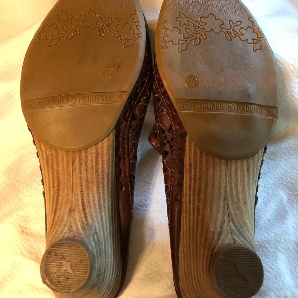 Pikolinos Brown Leather Clogs - Picture 7 of 8